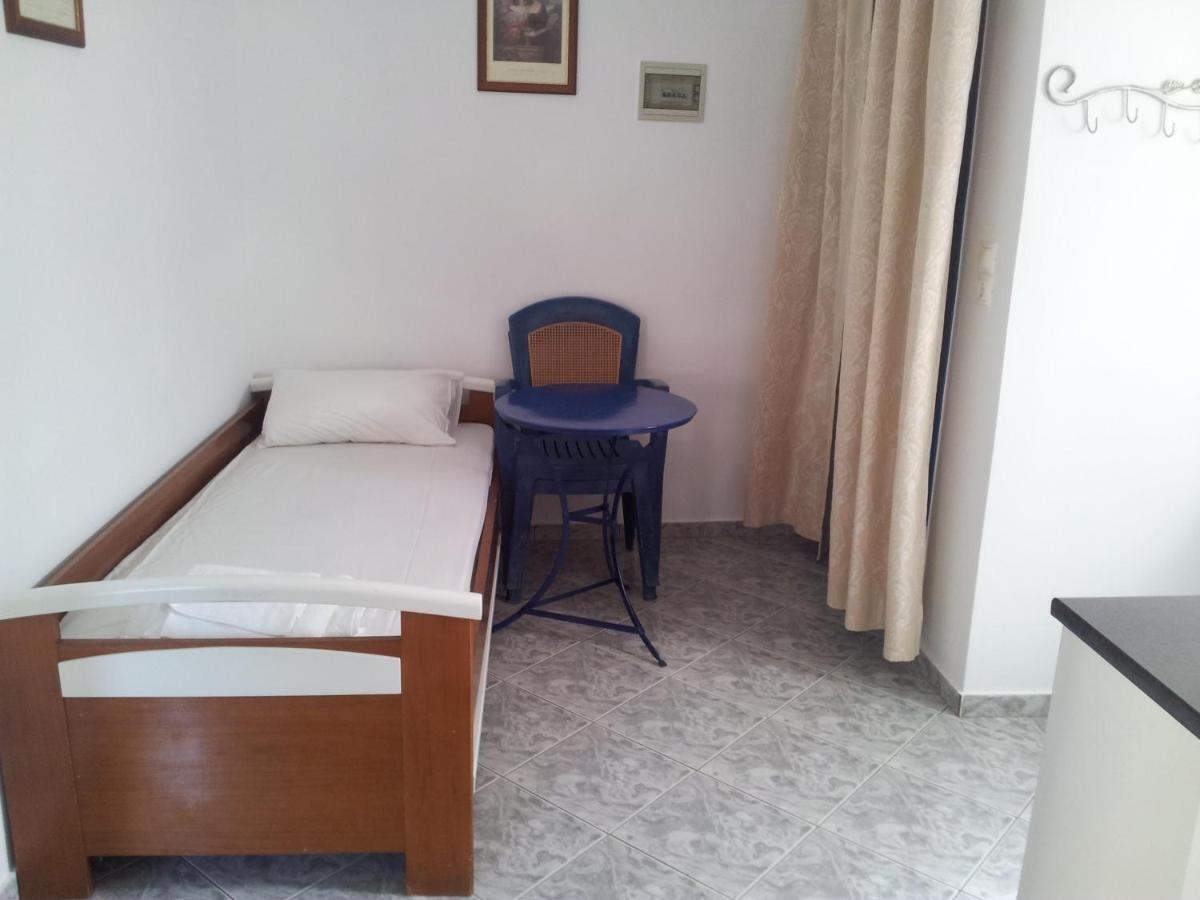 Stefanos Apartments Agia Fotia  Rum bild