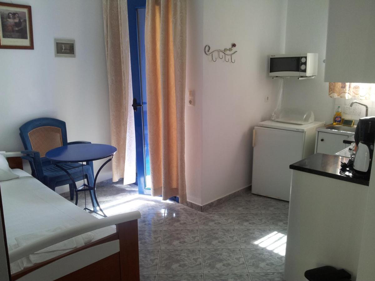 Stefanos Apartments Agia Fotia  Rum bild